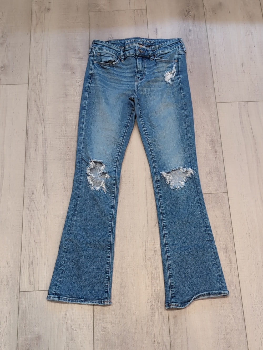 AE High Rise Skinny Kick Jeans